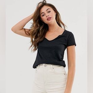Abercrombie & Fitch Black V Neck Tshirt - Black - Size S